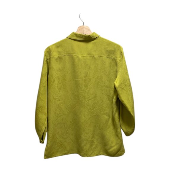 Chico’s 100% Silk Button Down Blouse Chartreuse Size 1(M) Coastal Minimalist - Picture 10 of 12